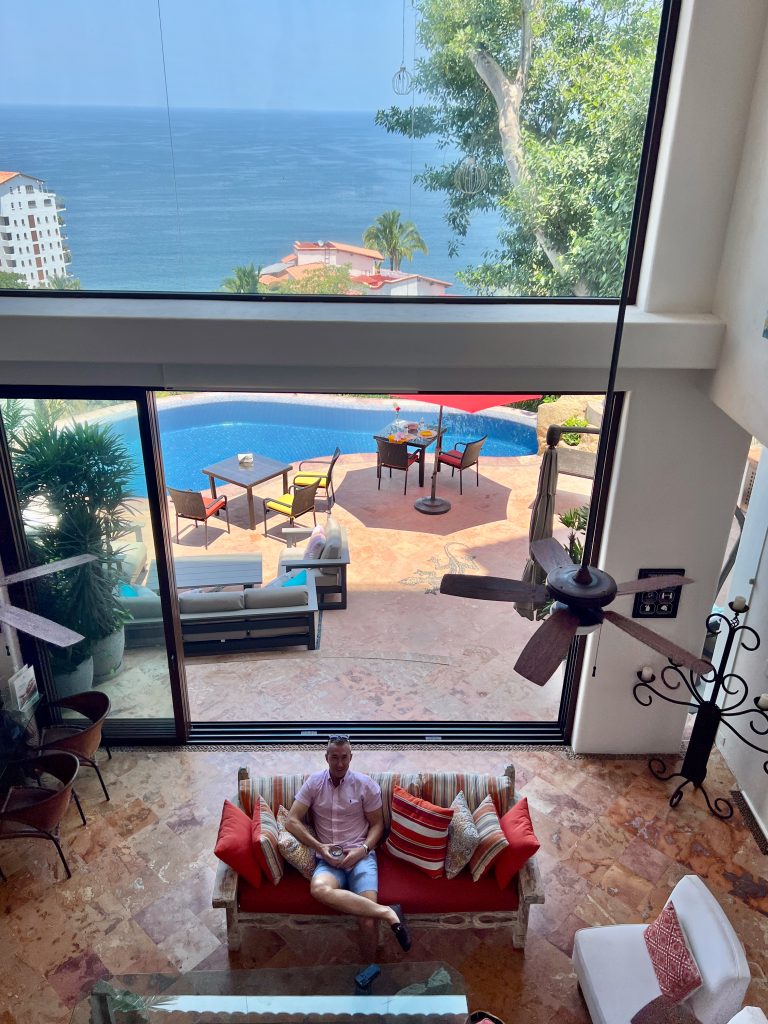 Indoor / Outdoor concept